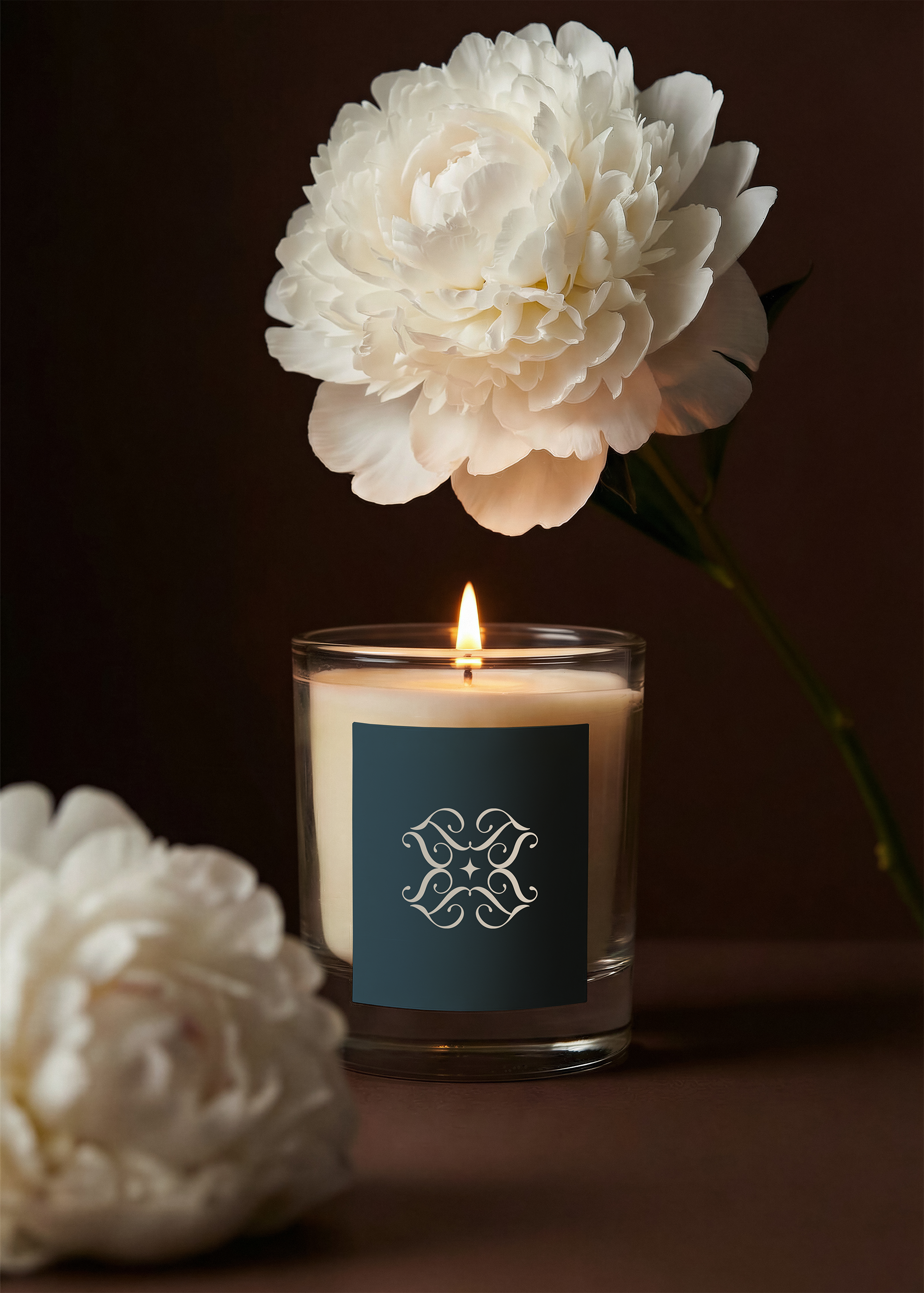  candle w flowers.png