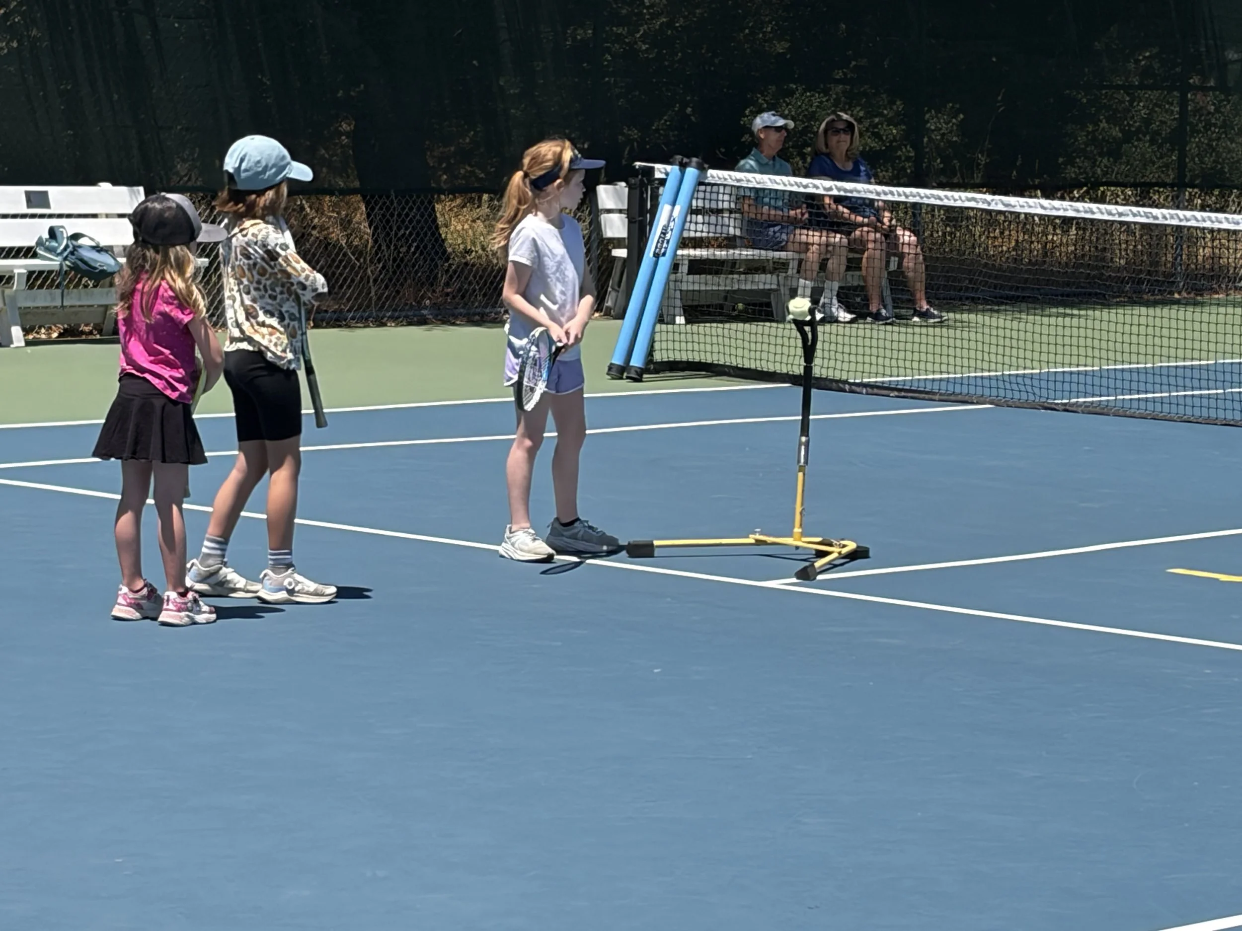 Kids hitting the ball at the recent Junior Clinic taught by Sam Levy at Ragle Ranch Park