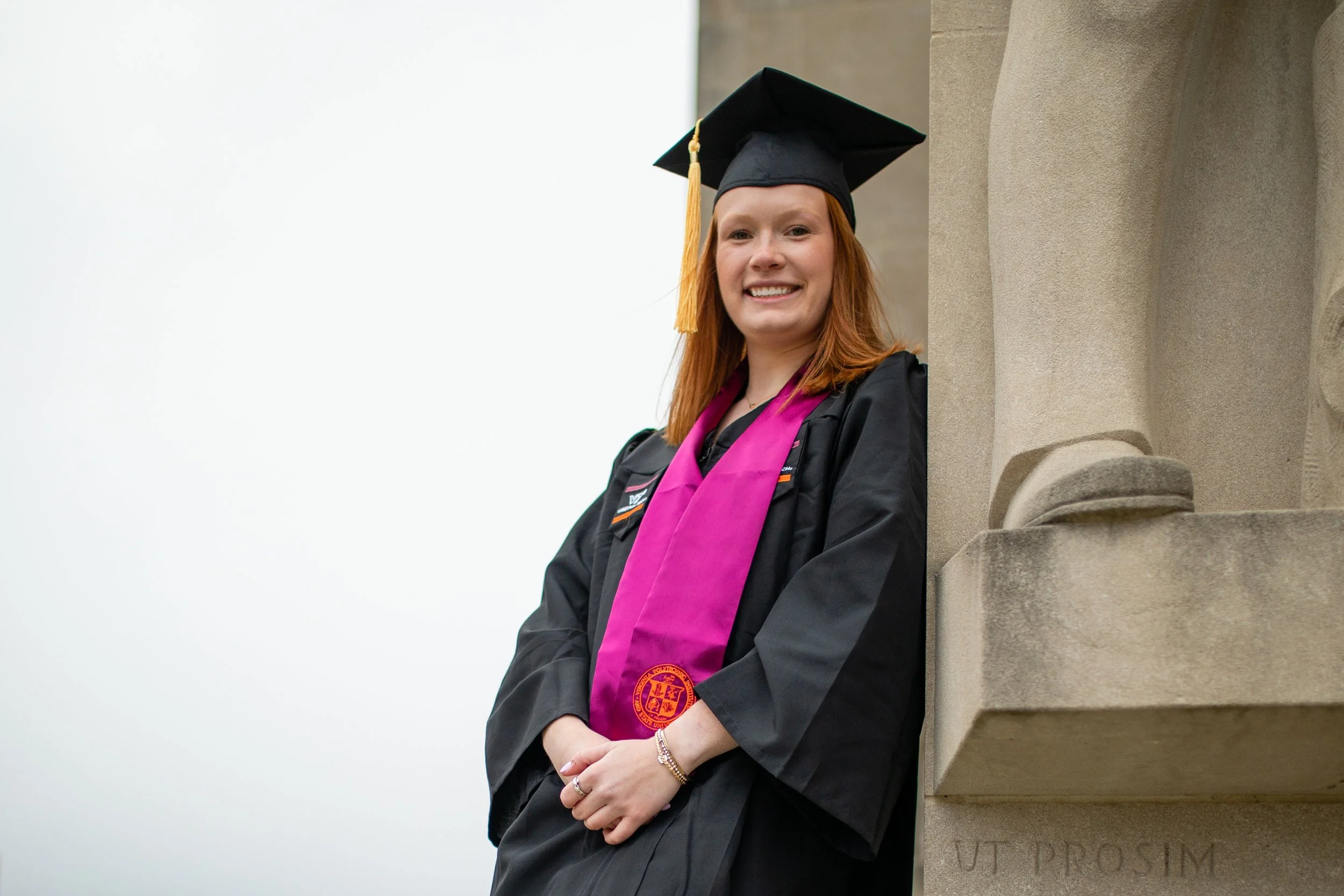 Which Side Does the Tassel Go On for Graduation Photos?