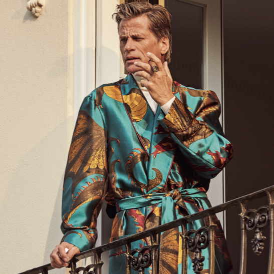 THE RETURN OF MARK VANDERLOO