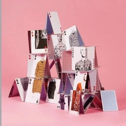 HOUSE OF CARDS