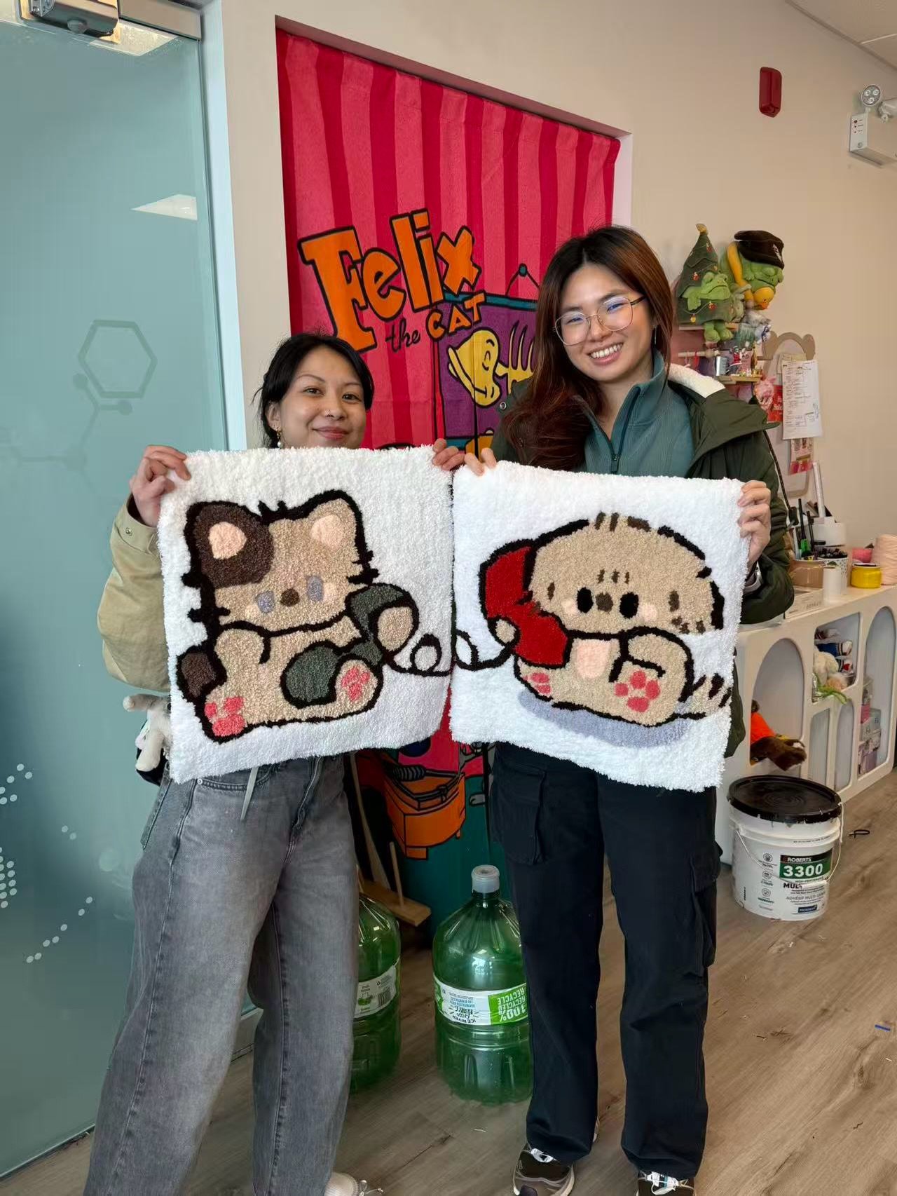 Spring is officially in the air 🌸🐣 and you already know what that means&hellip; ALL the florals and the cutest lil animals taking over our studio 💐🐰🦋

We&rsquo;ve been seeing sooo many adorable designs lately &mdash; from pastel flowers to fluff