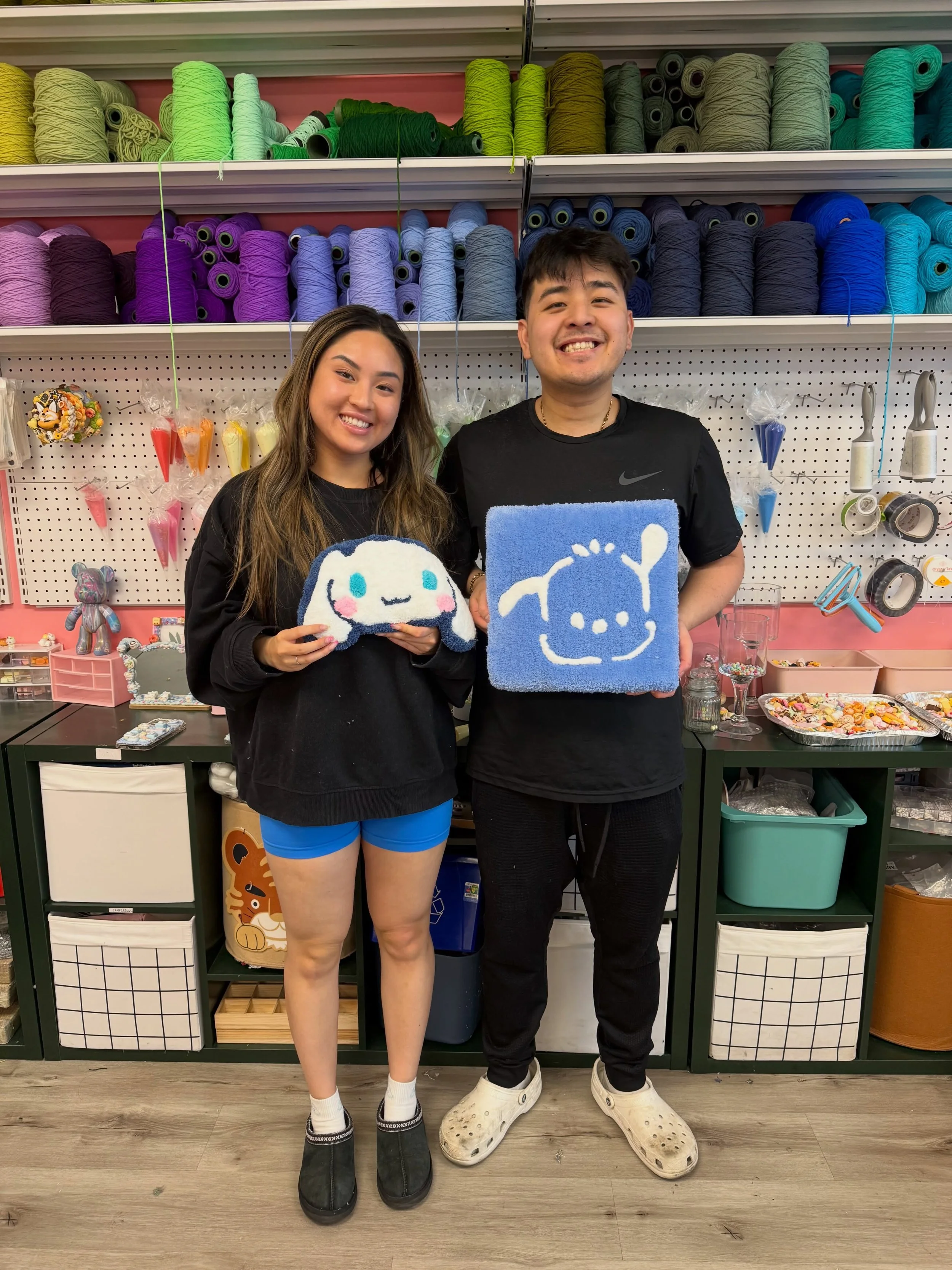 Sanrio characters and Snoopy creations are something we see almost every week at the studio! 💖✨ From Hello Kitty and Cinnamoroll to Snoopy and Woodstock, it&rsquo;s always so fun seeing everyone&rsquo;s favourite characters come to life in yarn.

Wh