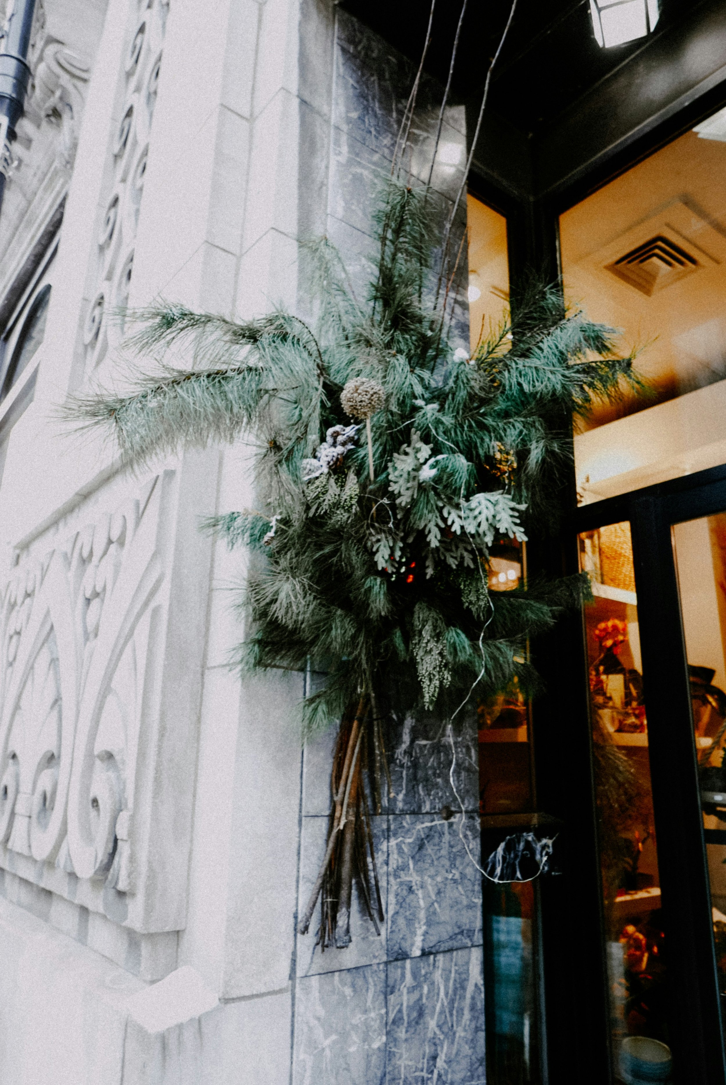 luxury home christmas decor gloucestershire, cotswolds