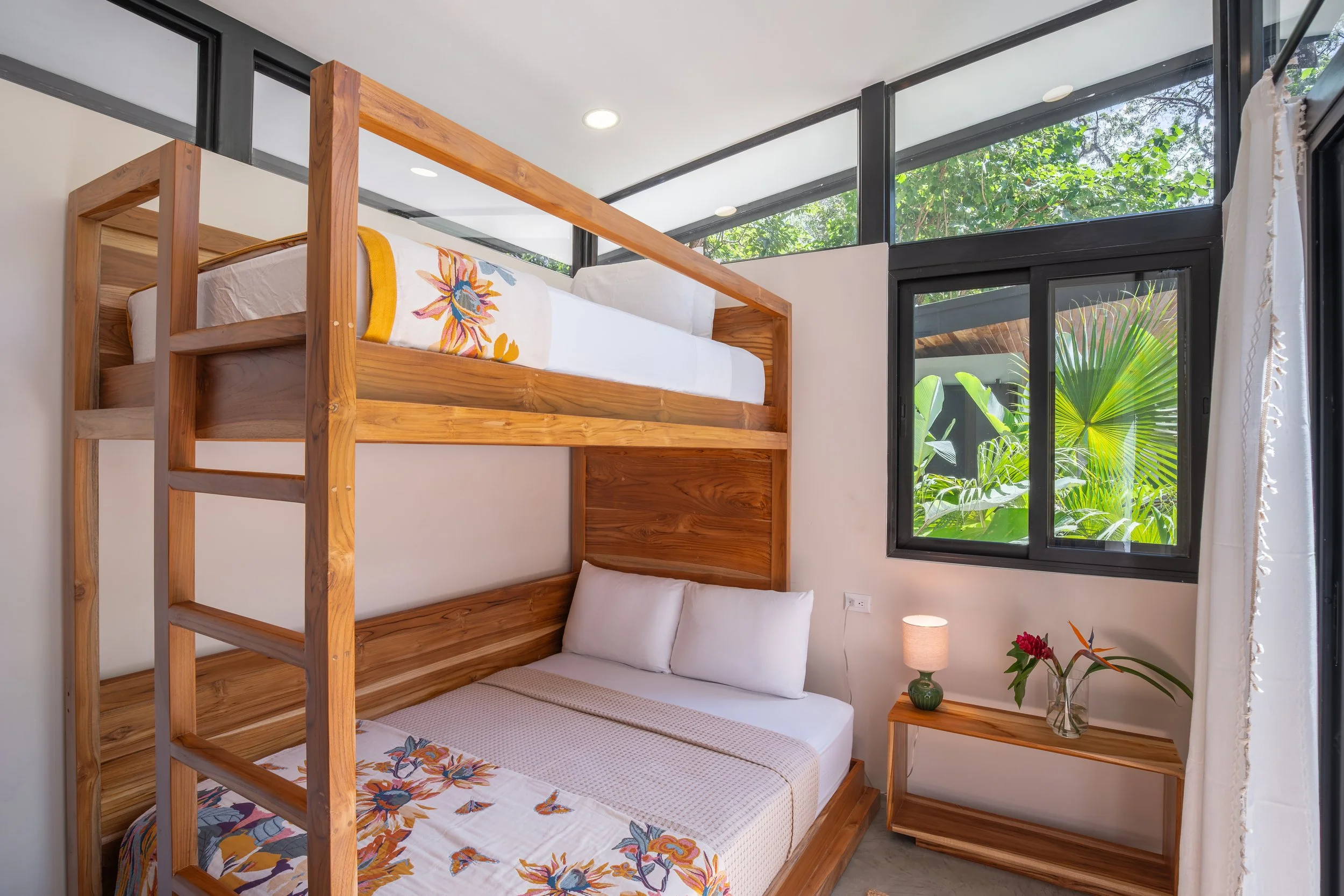 2nd bedroom - bunk beds - full on the bottom and twin on top