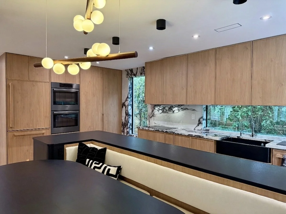 Kitchen & Dining 2.jpeg