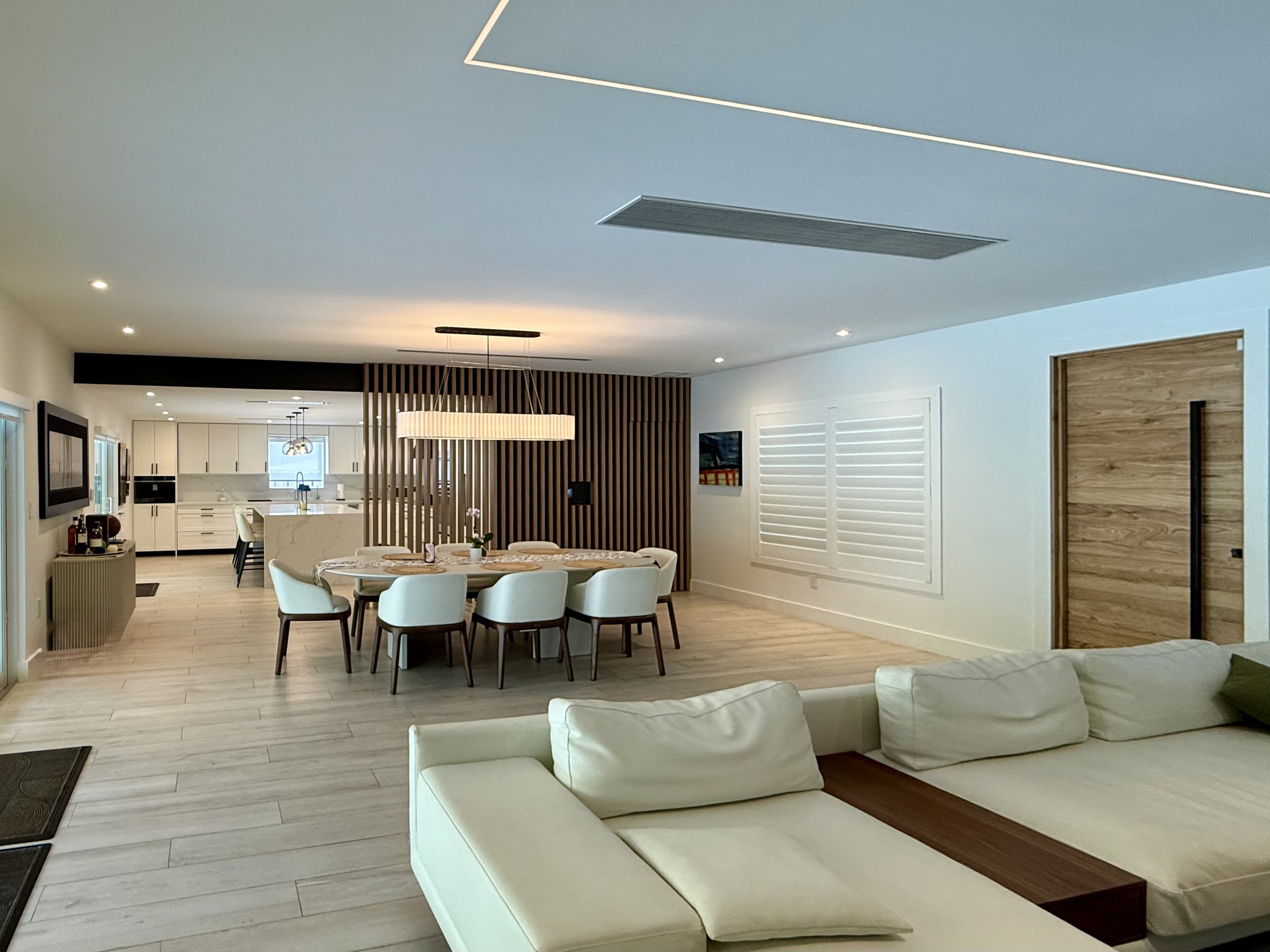 Living Dining Kitchen.jpeg