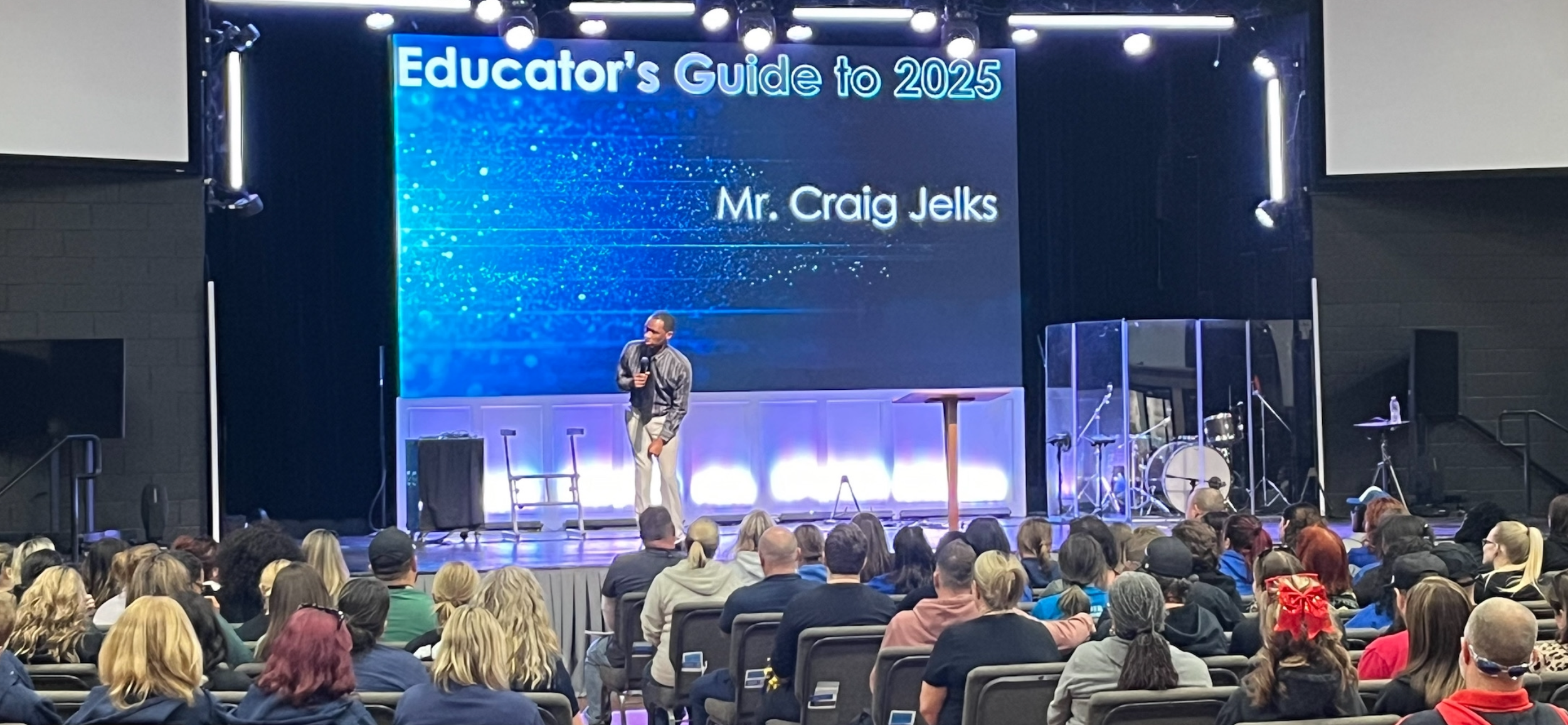 Craig Jelks speaks to educators in Phoenix, Arizona.