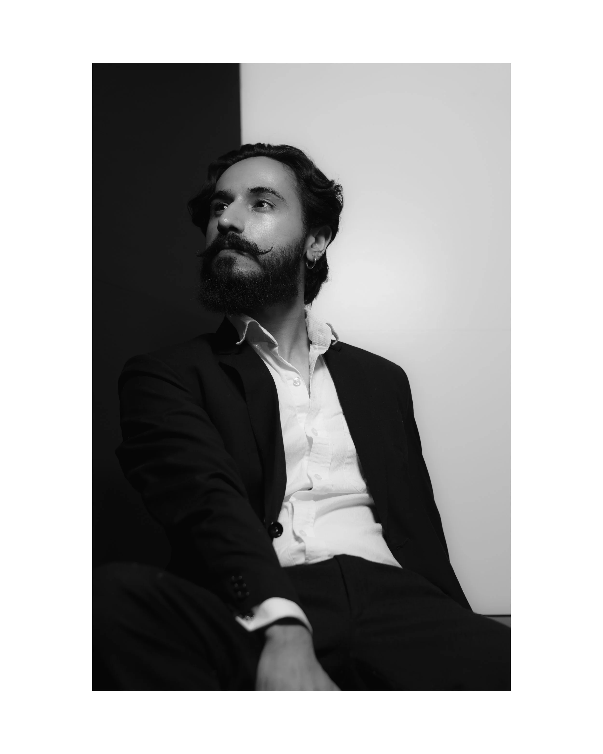 Abhijeet Bhullar professional photographer based in Kitchener Ontario black and white portrait