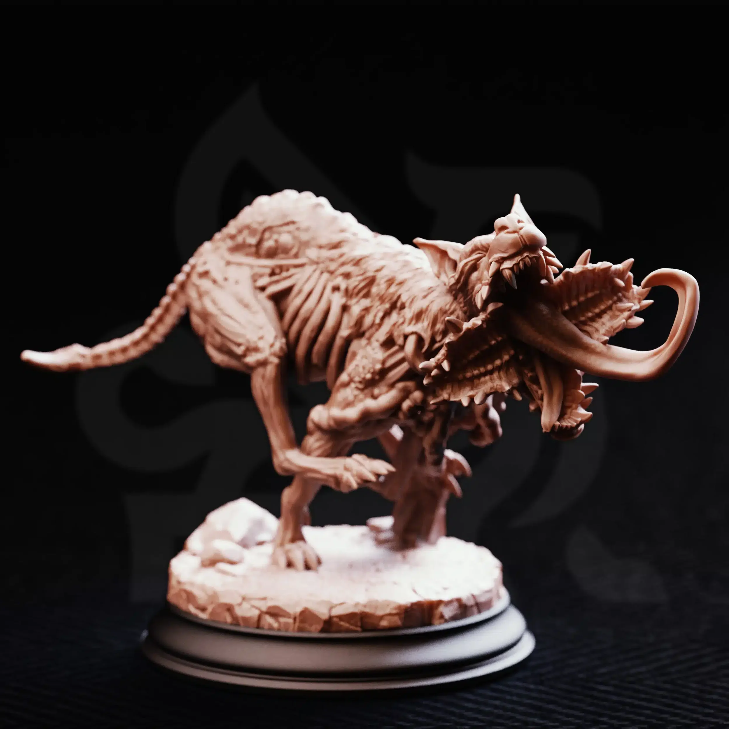 Slagsting-Shapeshifted-Blood-Hound-3-Front.webp