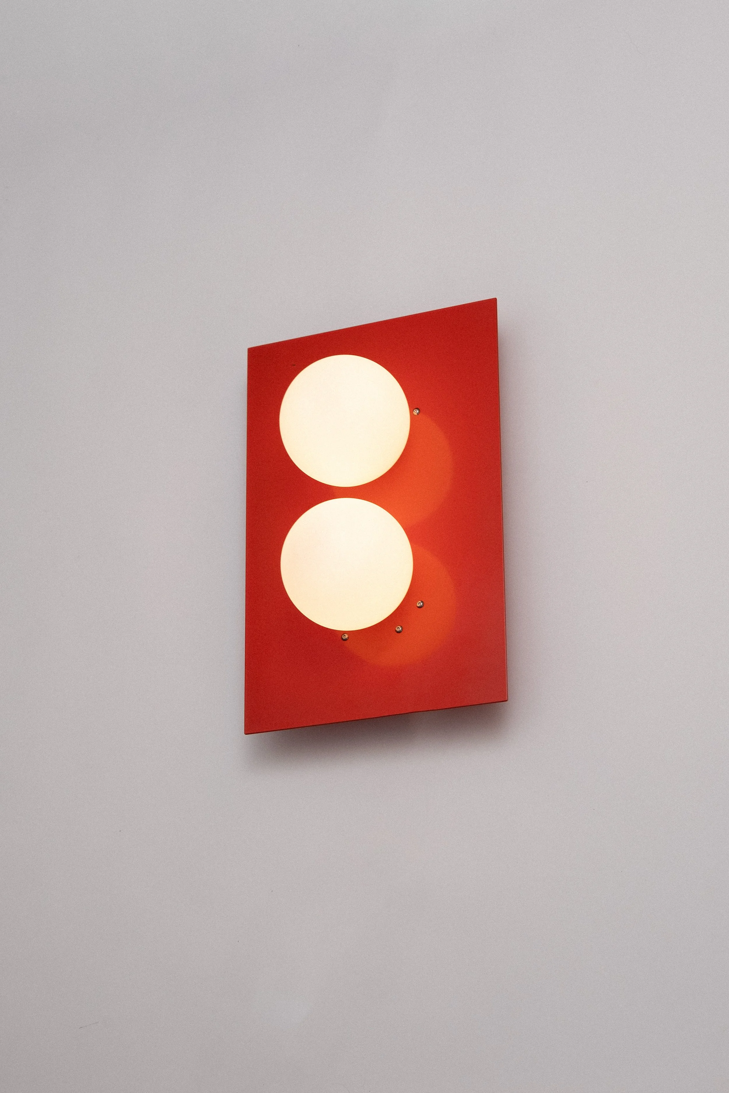 Signal 2 Red Angle Alt.jpg