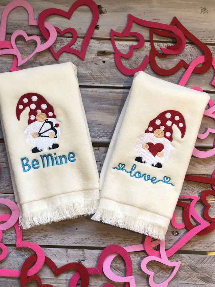 Gnome Valentine Velour Fingertip Towel