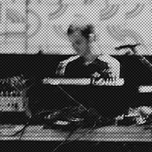 MONTAG LIVE8.jpg