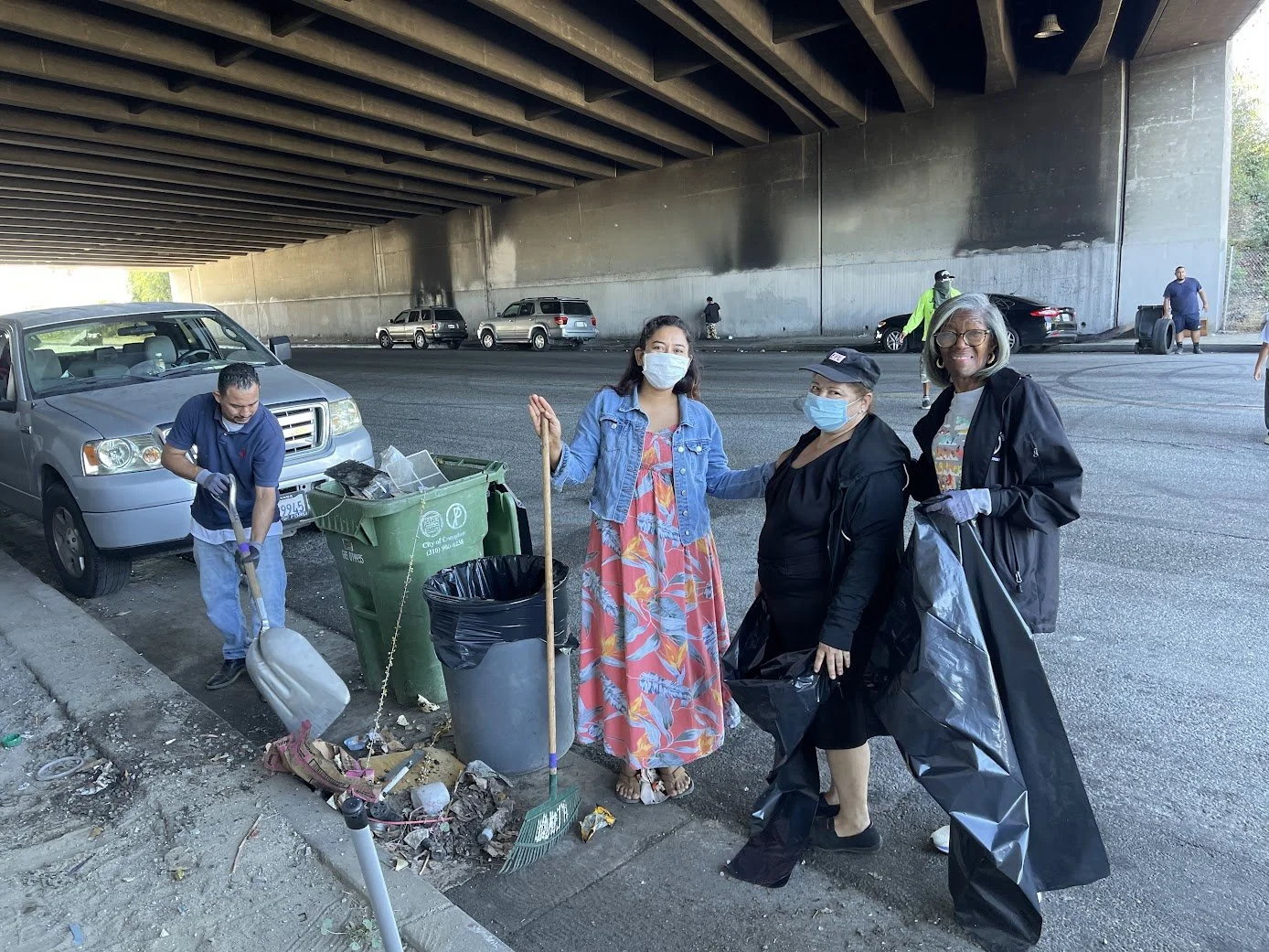 Mayor Clean up 1.jpg