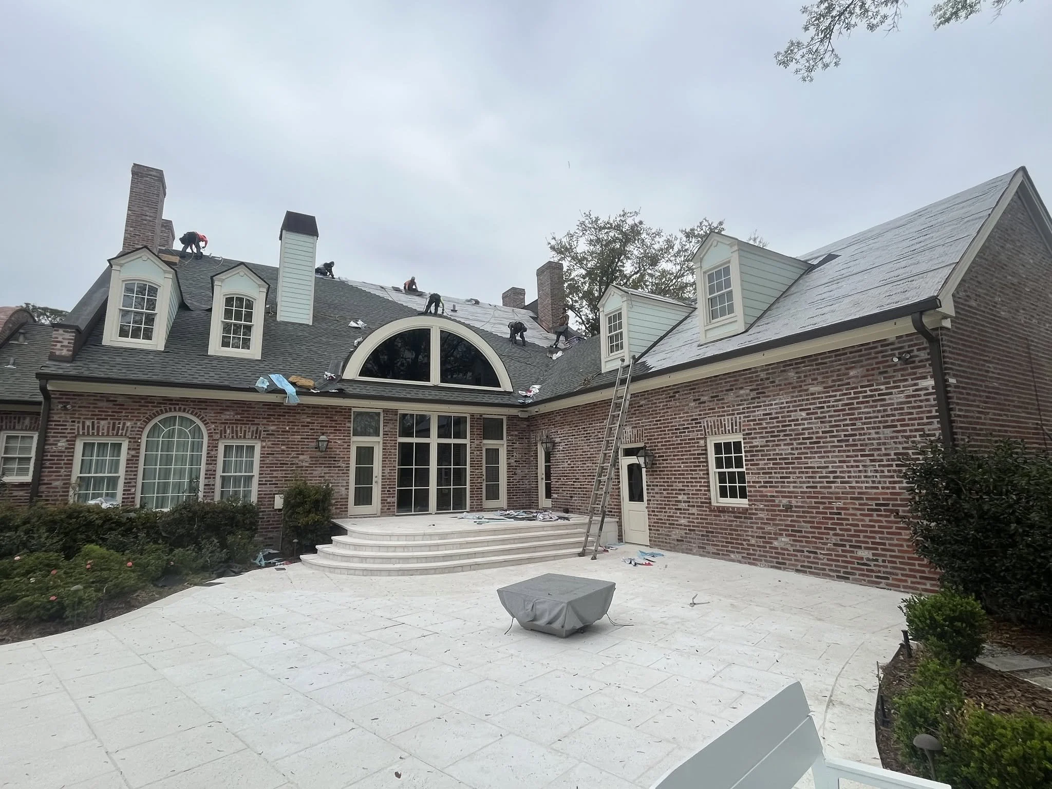 Residential Roof repair to a house in South Mississippi by Precision Roofing & Sheet Metal LLC