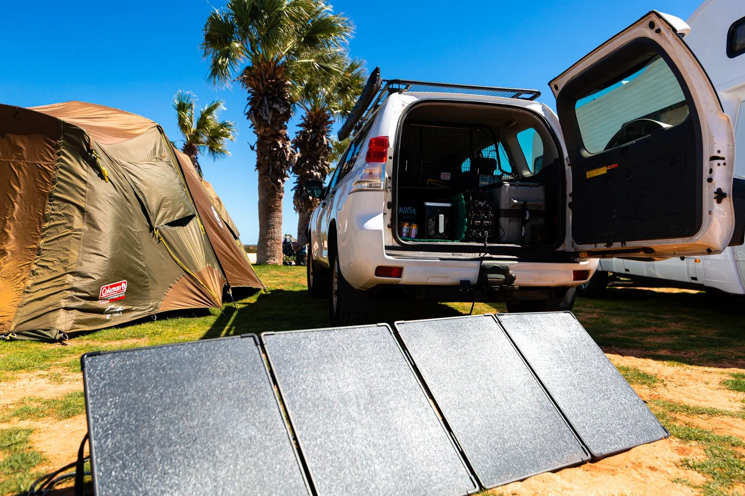 AllSpark 200w Quad-fold Solar Panel