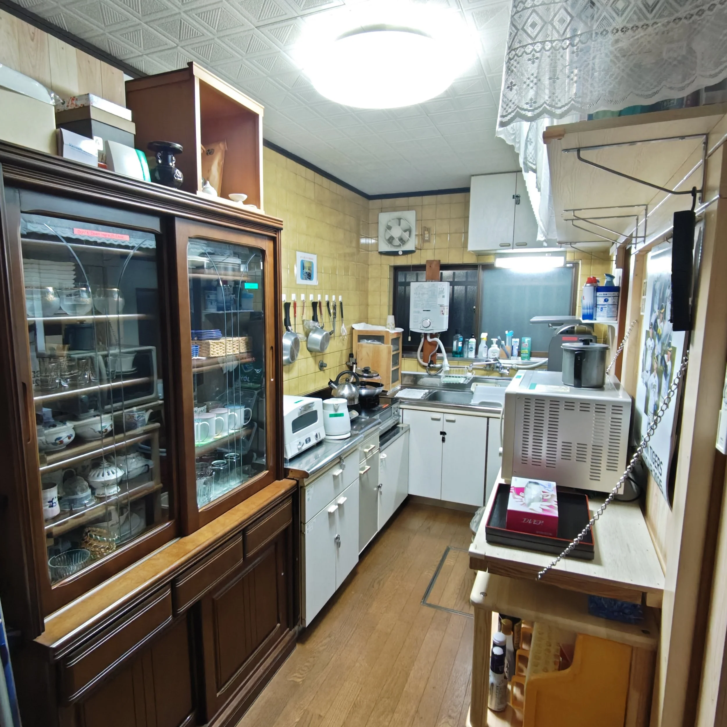 フルスペックのキッチンになっています。