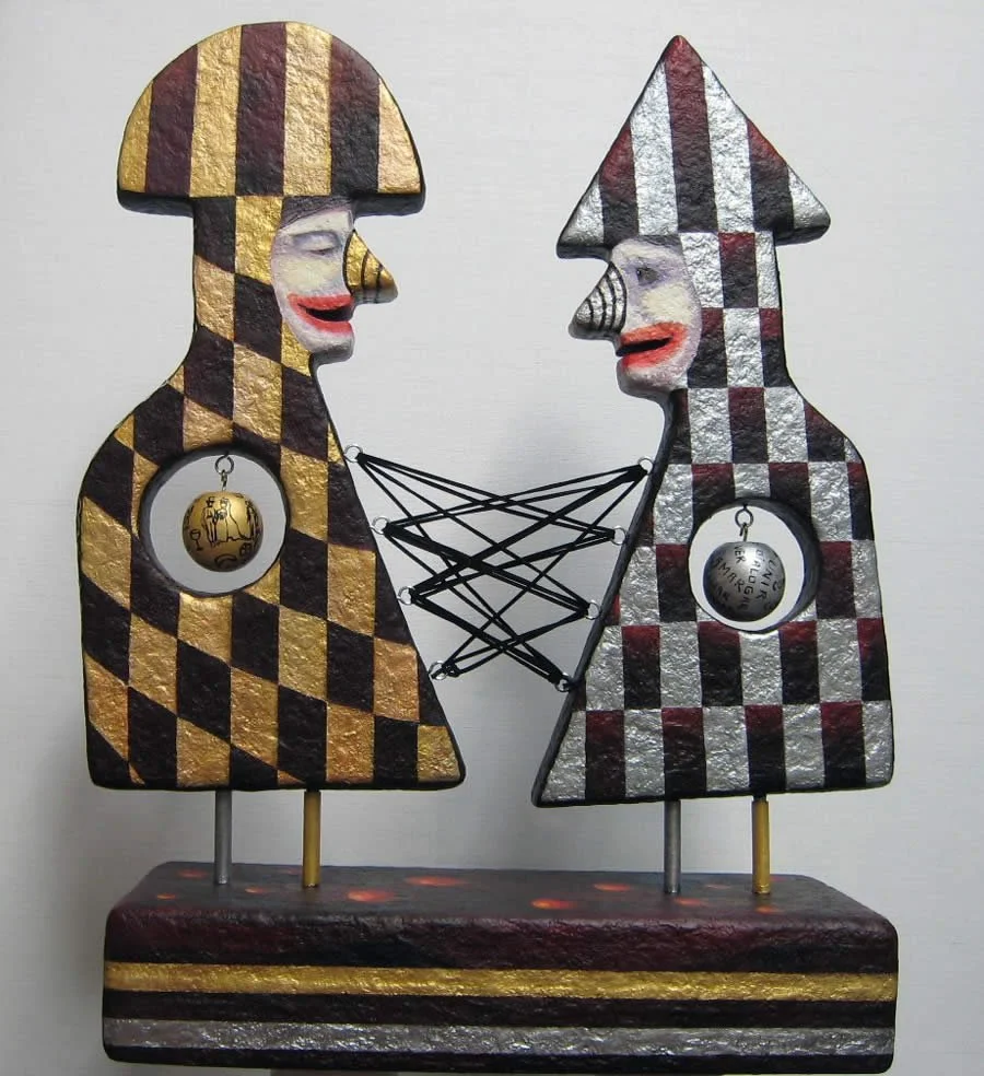 Limites y Tolerancias 
22 x 56 x 85 cms - Mixta Acrlico e Hilos  
 Inquire 