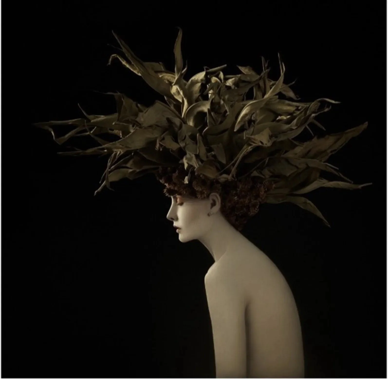 Sabrina 
140 x 145 cms  
 Inquire 
