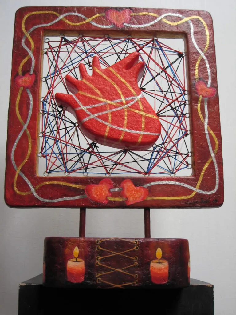 Remediosal Corazon 
29 x 50 x 67 cms - Mixta Acrlicoe Hilos-Obradoscaras  
 Inquire 