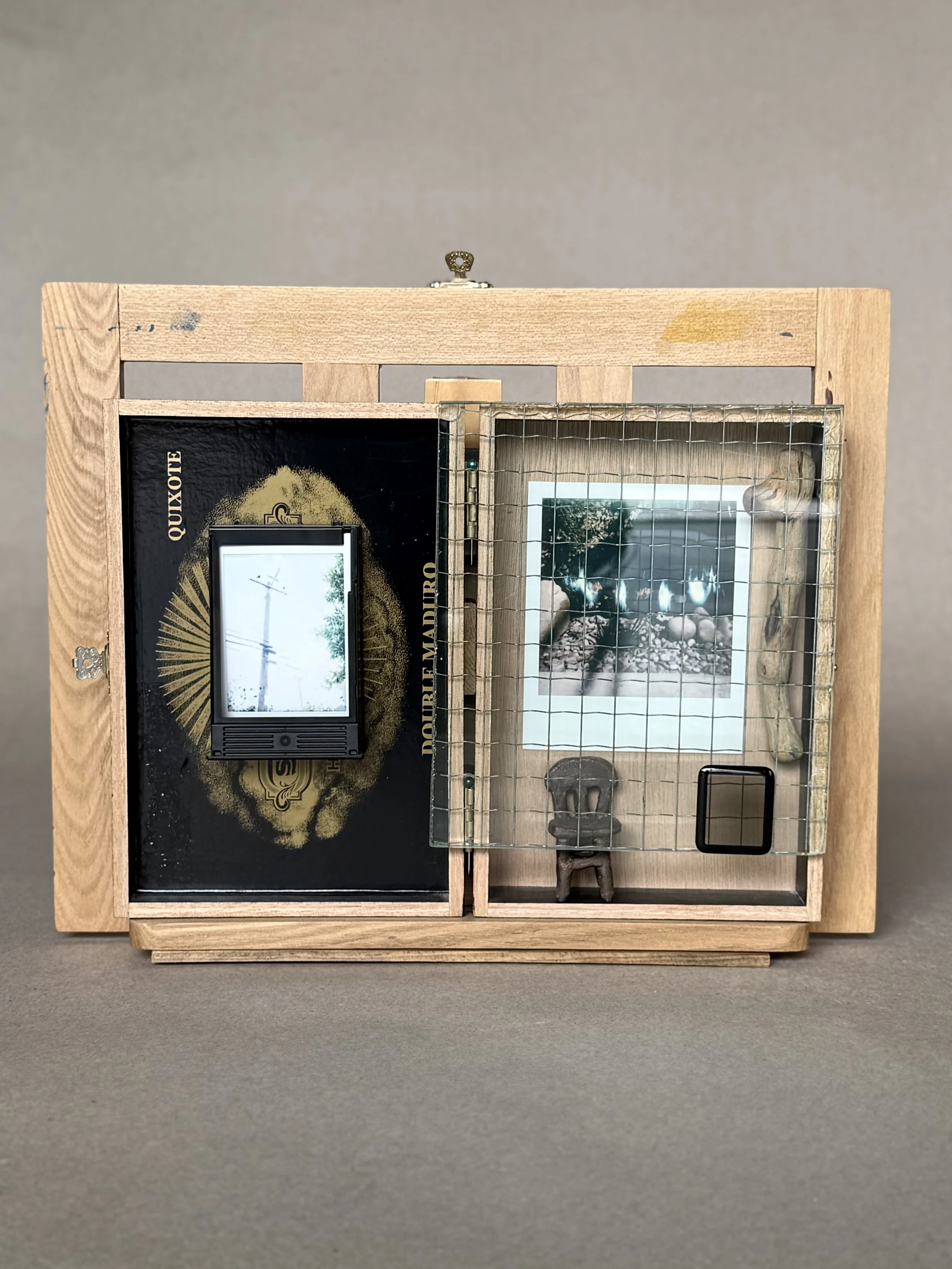 $325 - 13 x 11 x 2 inches