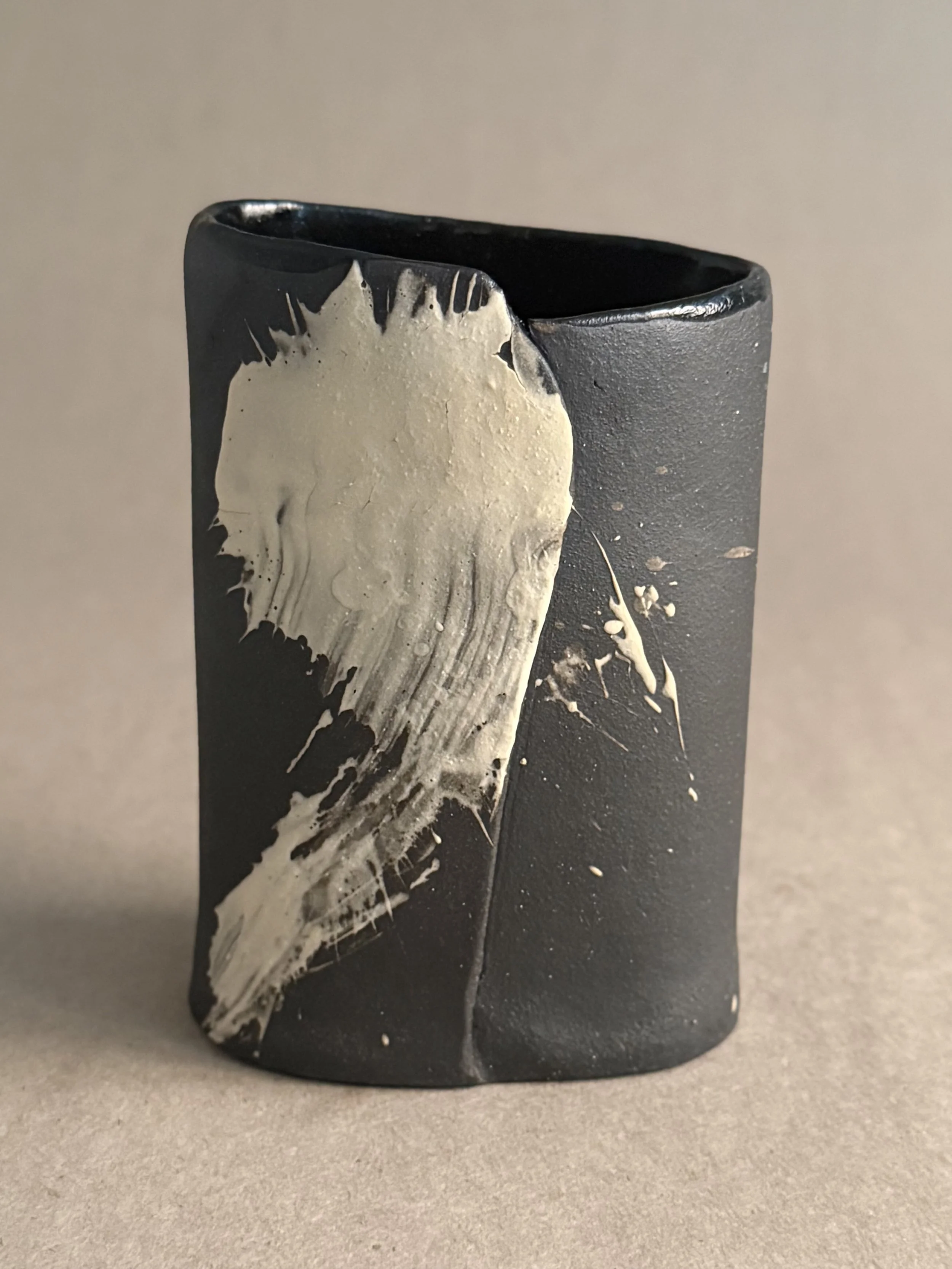 $110 - 6 x 4 inch vase