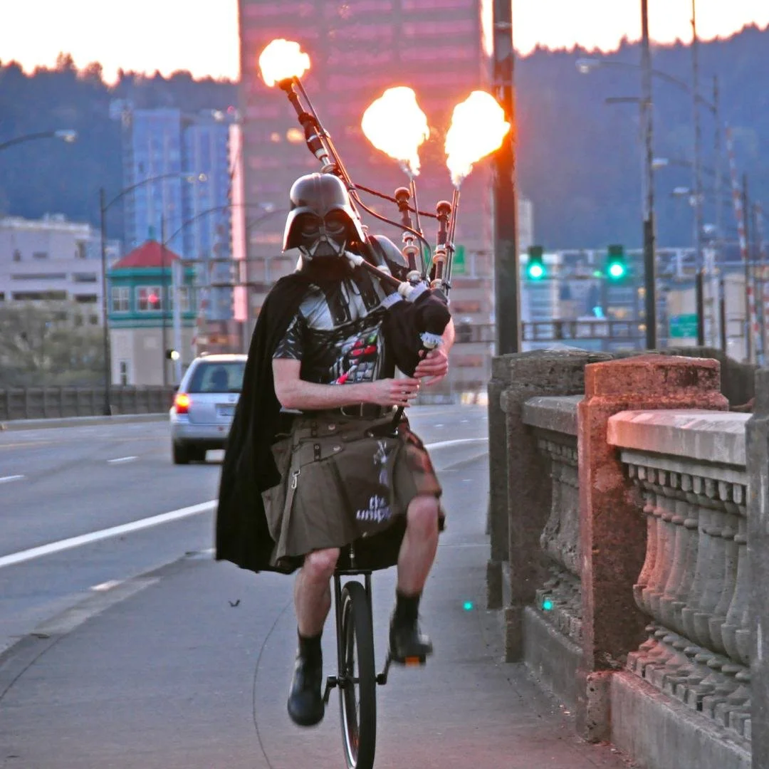 Bagpipes on the Burnside Bridge