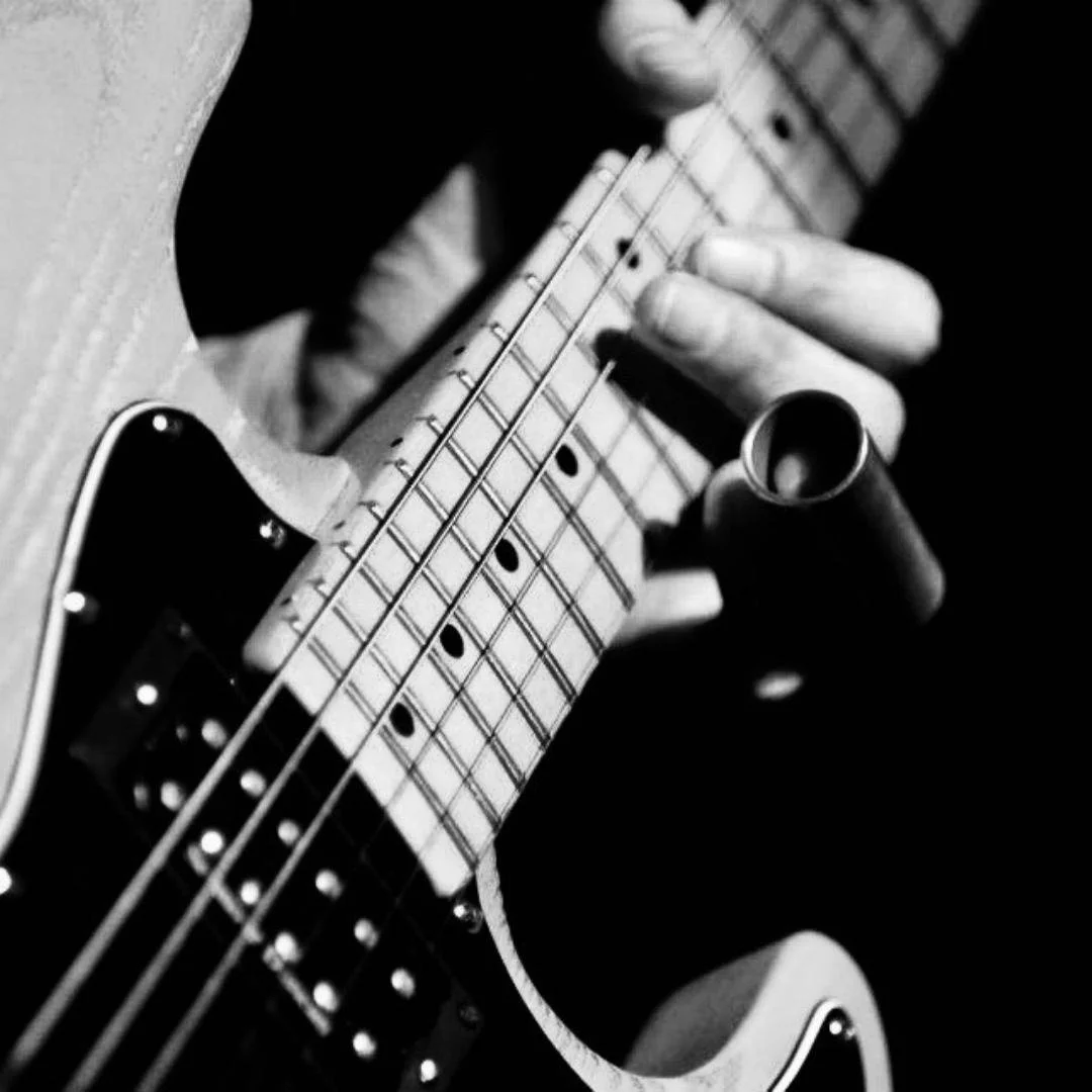 Electric Guitar with brass slide