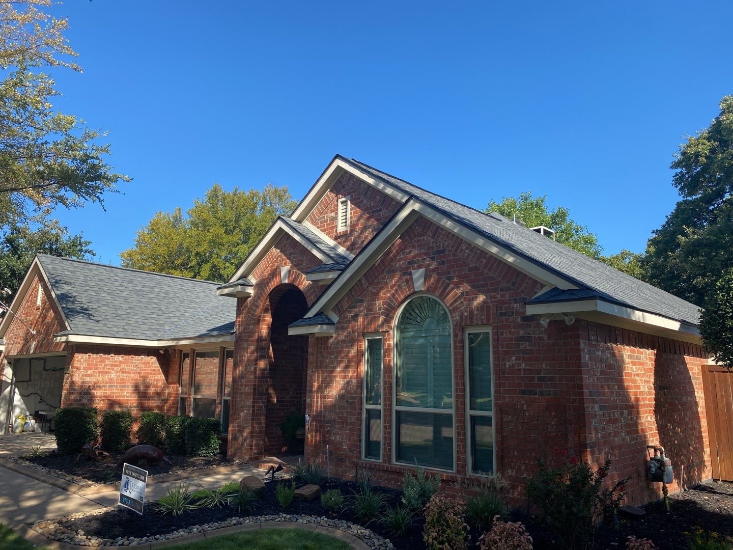 Residential Roofing Installation using Owens Corning Duration Flex