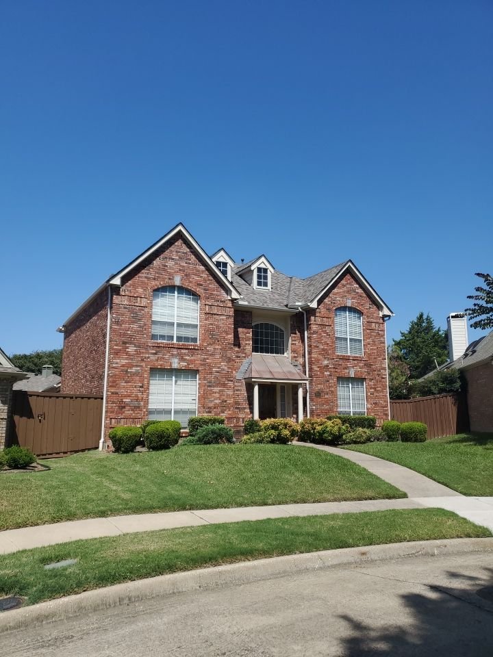 Residential Roofing Installation using Owens Corning Weatherguard Driftwood