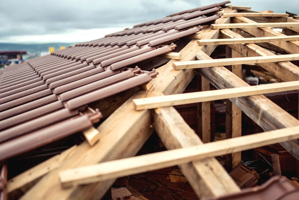 Want Longevity? Choose These Roofing Materials!