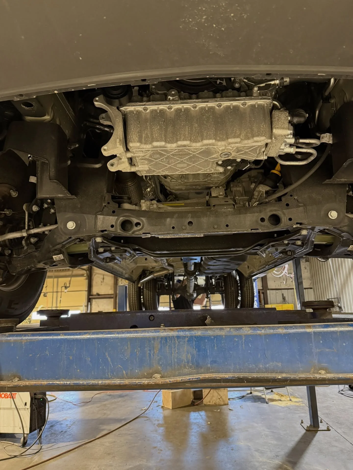 This 4x4 isn&rsquo;t just lifted. It&rsquo;s upgraded.

Air ride going in for the stance you want and the ride you actually need. Off-road capable. Highway smooth.

Building a 4x4? Do it right the first time.
DM or call to spec yours.

#4x4Sprinter #