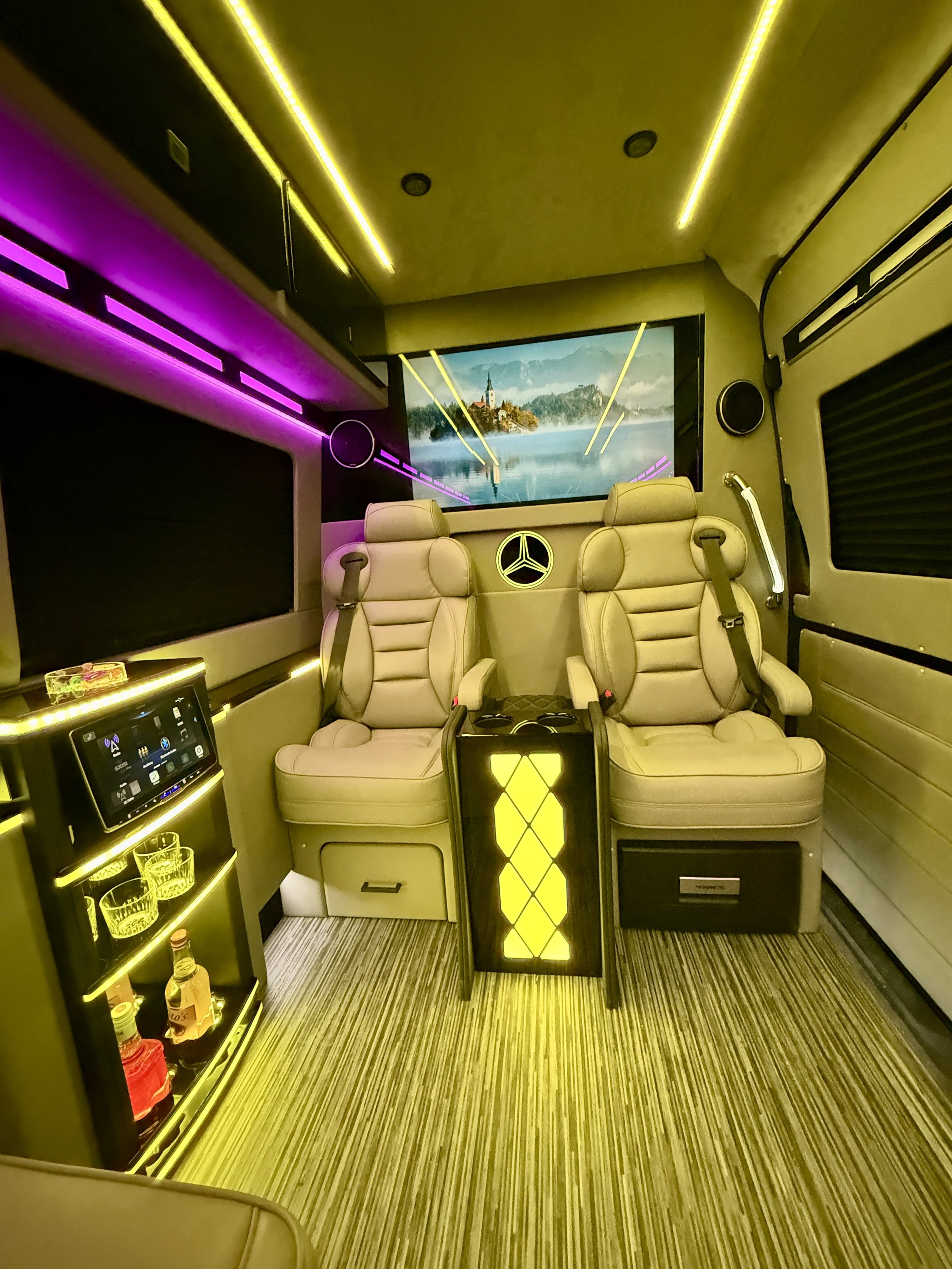 Mercedes Sprinter 10.JPEG