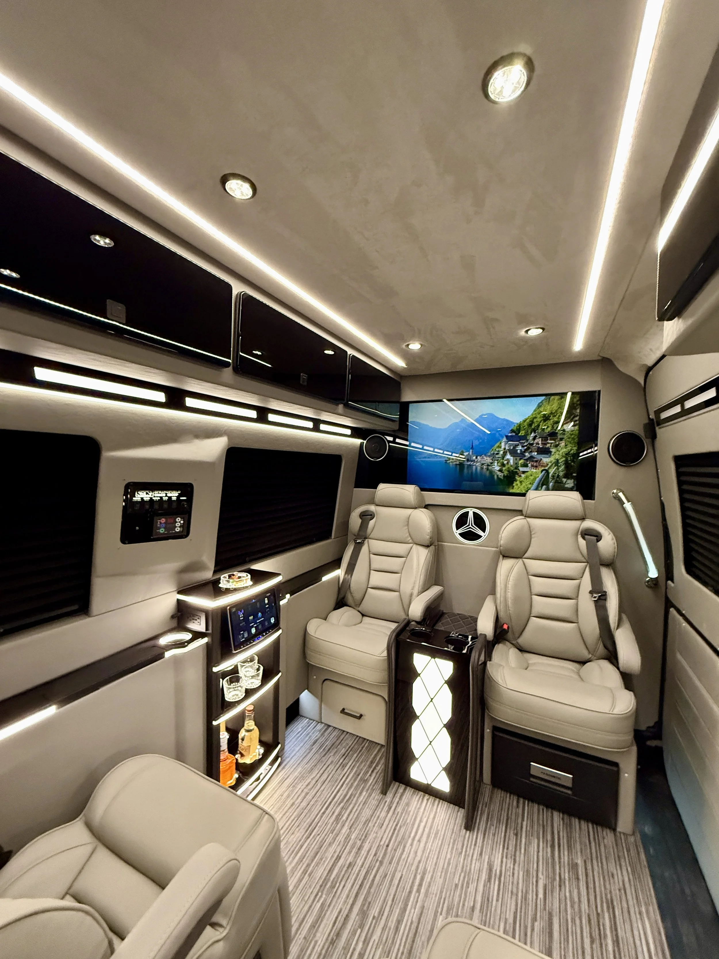 Jet style Mercedes Sprinter 7.JPEG