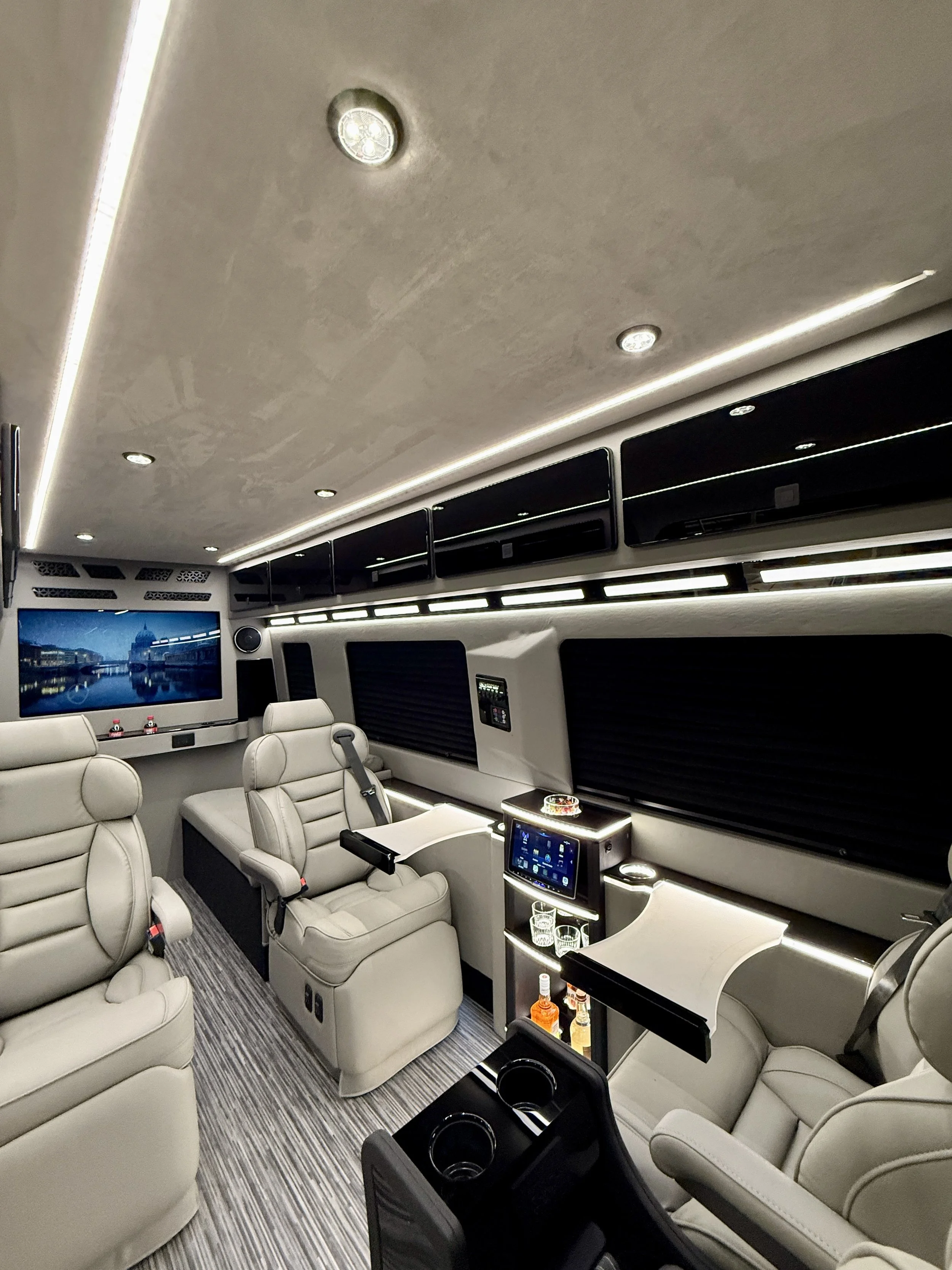 Jet style Mercedes Sprinter 2.JPEG