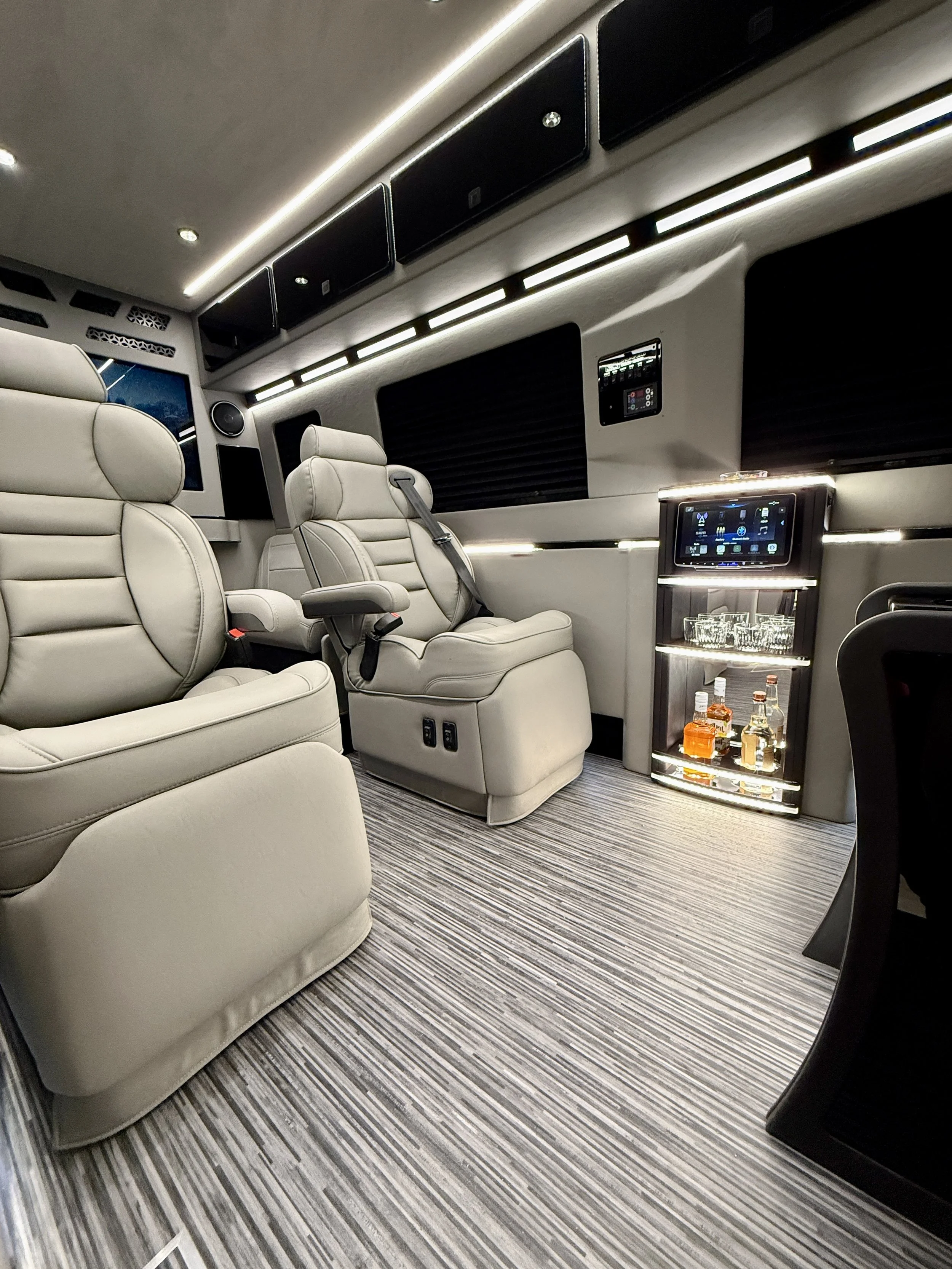 Jet style Mercedes Sprinter  1.JPEG