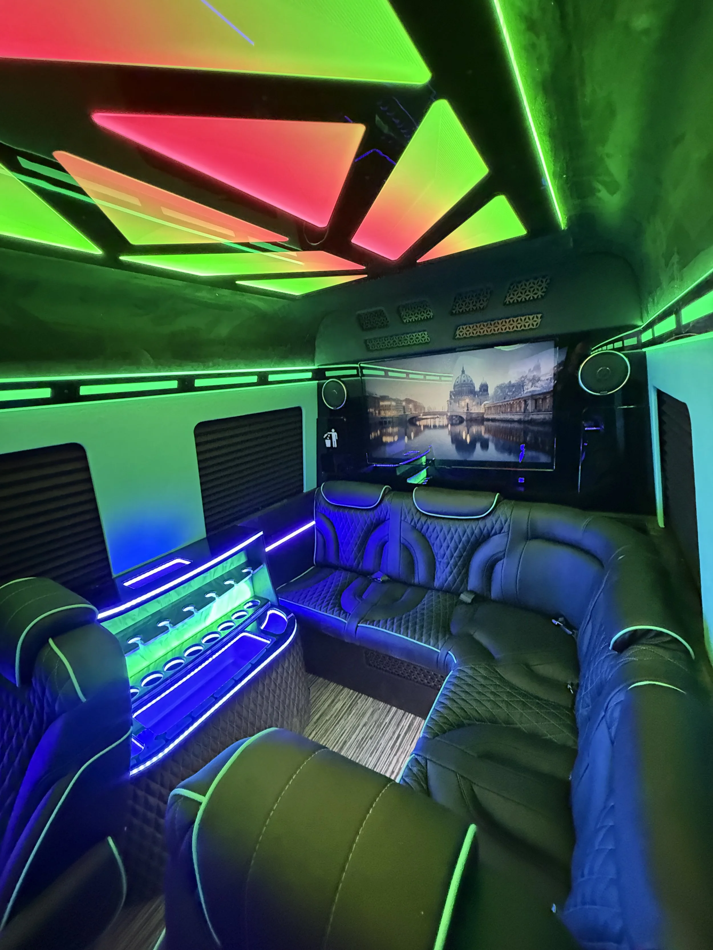 CEO Style Executive Sprinter 3.JPG