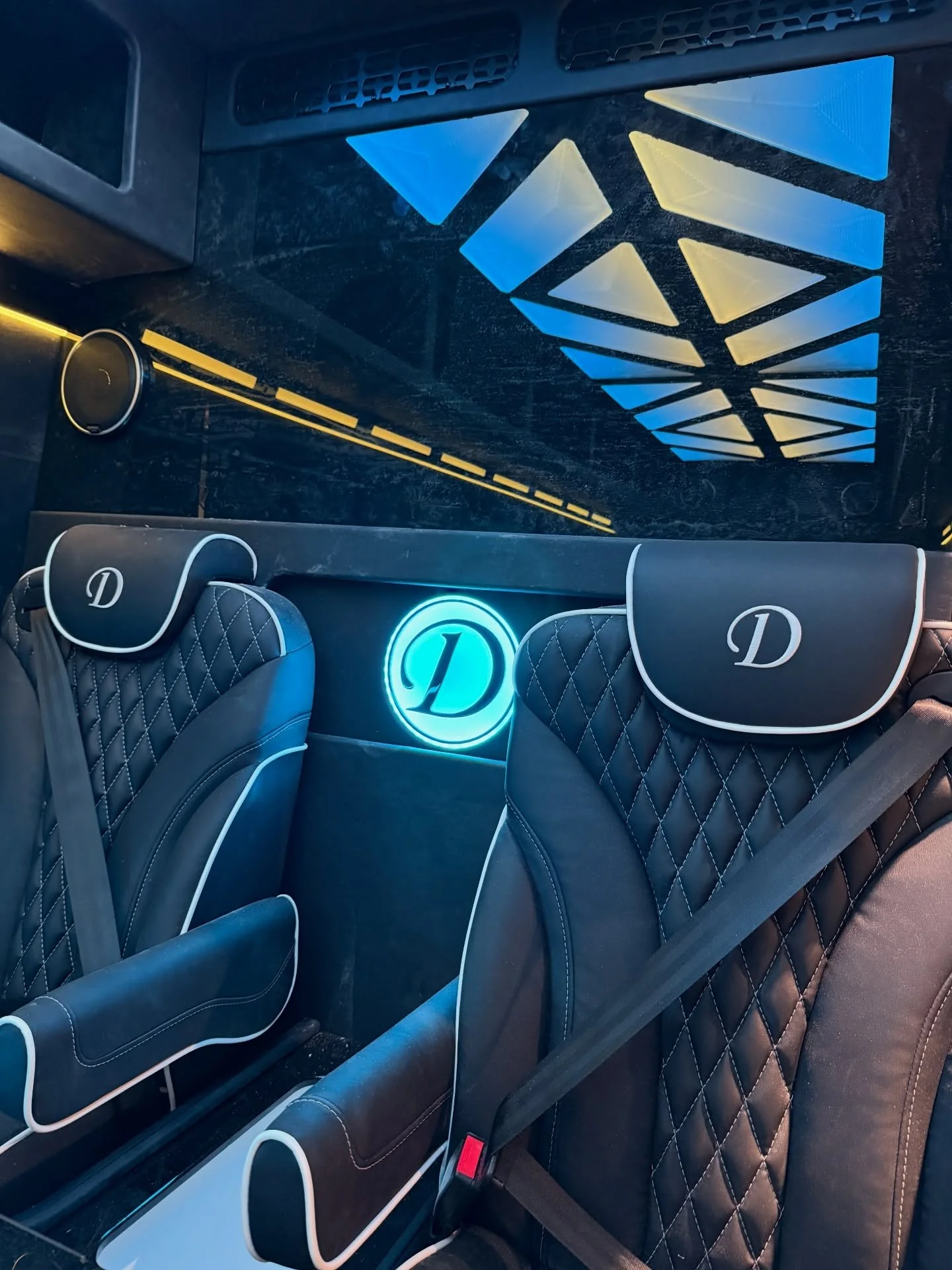 Some might say thats a big D. 

#mercedessprinter