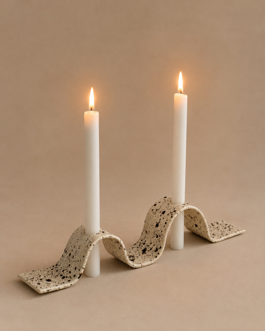 Halo in speckled with candles.png