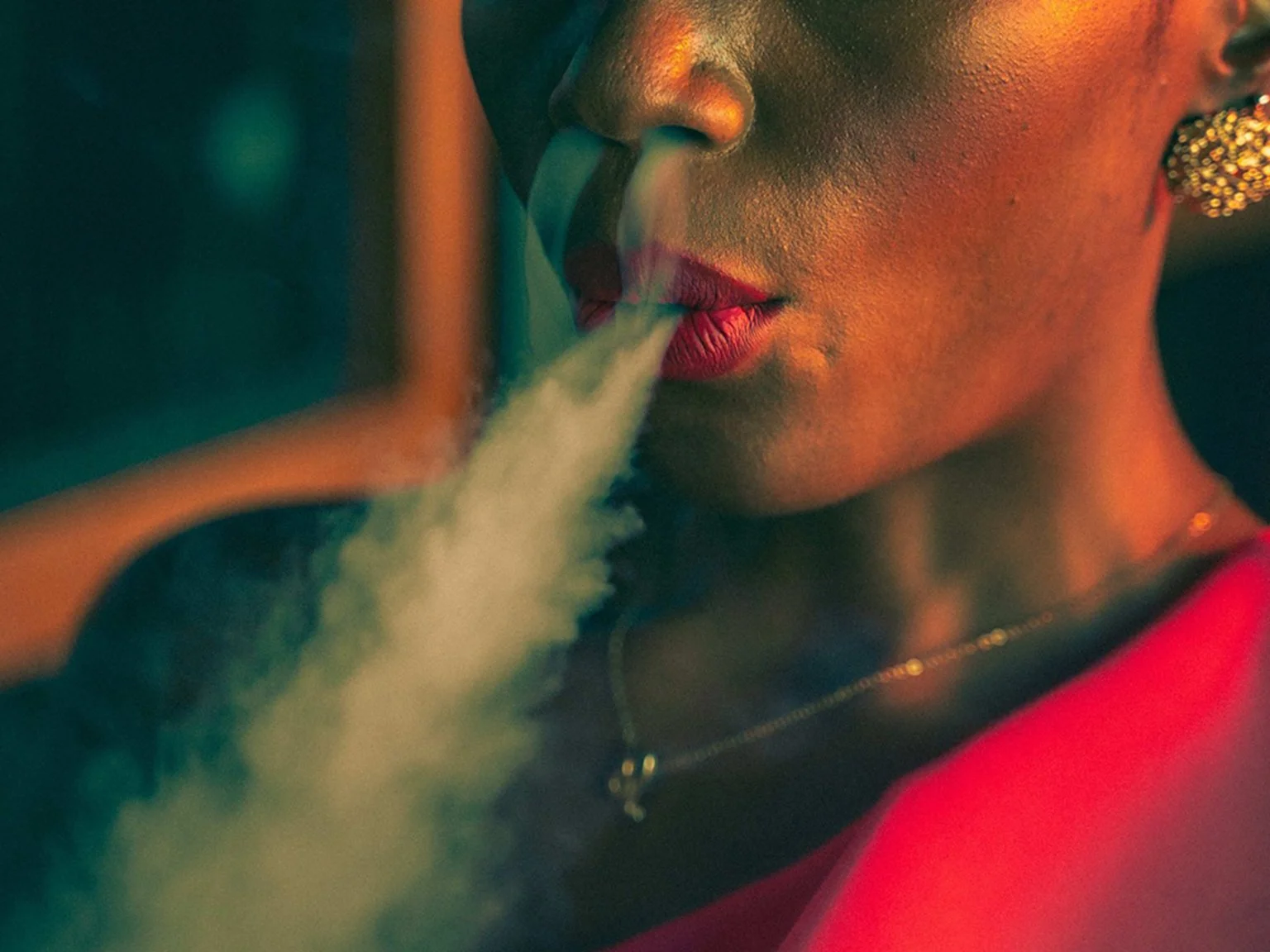 How Does A Shisha Pipe Work?