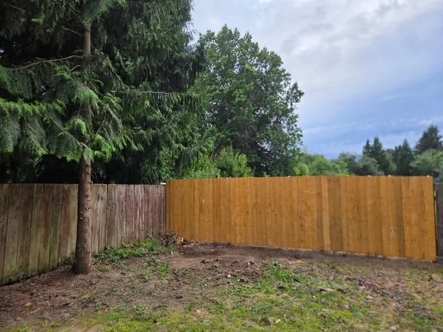 rr fence.JPG