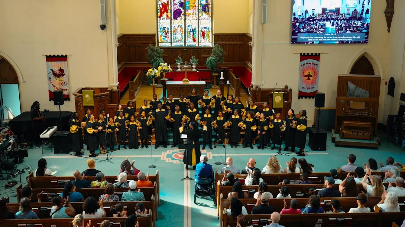 beautiful choir picture in concert.jpeg