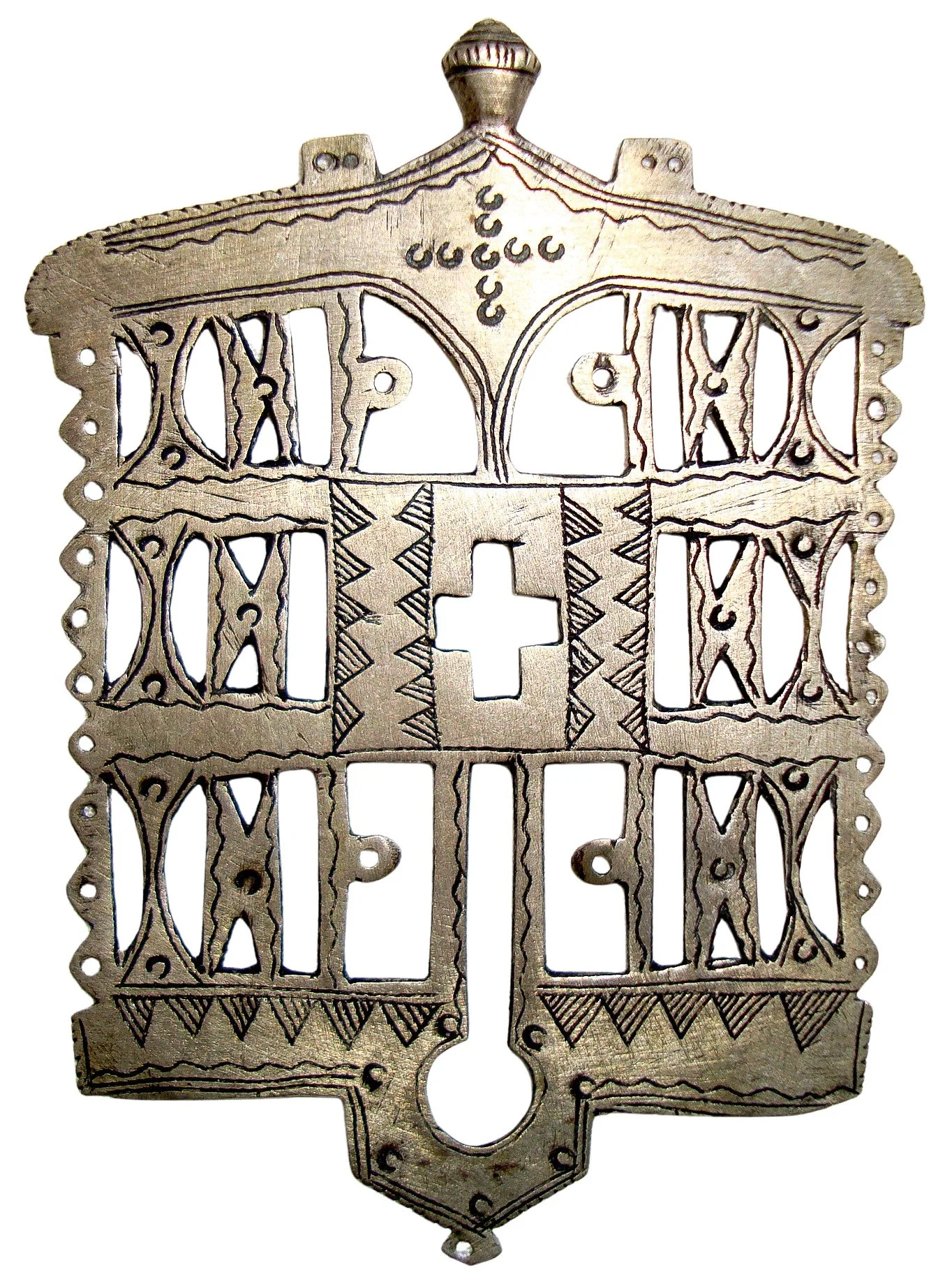 Tuareg jewelry, blending African and Amazigh art