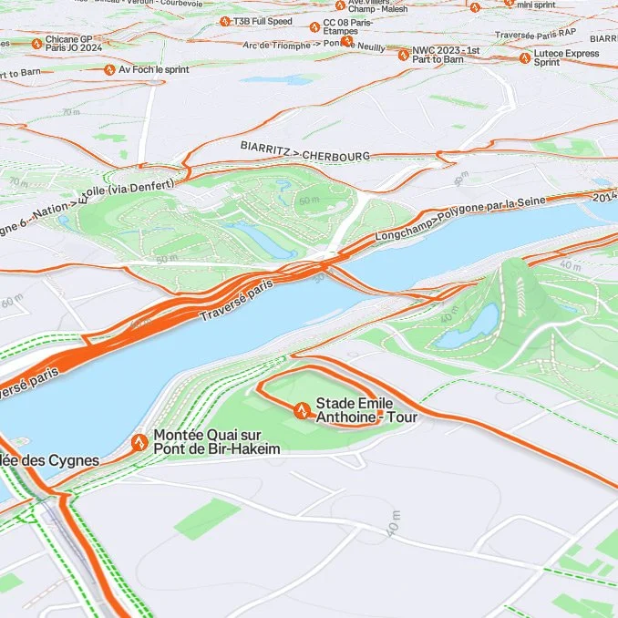 Map of Paris, France showing roads, parks, and landmarks such as the Seine River, Stade Emile Anthoine, and Montée Quai sur Pont de Bir-Hakeim.