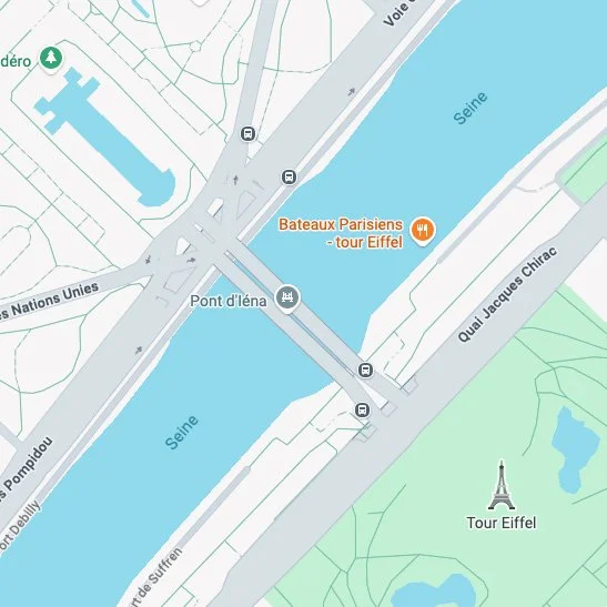 Map of the Seine River in Paris with landmarks including Pont d'Iéna, Tour Eiffel, and Bateaux Parisiens tour Eiffel