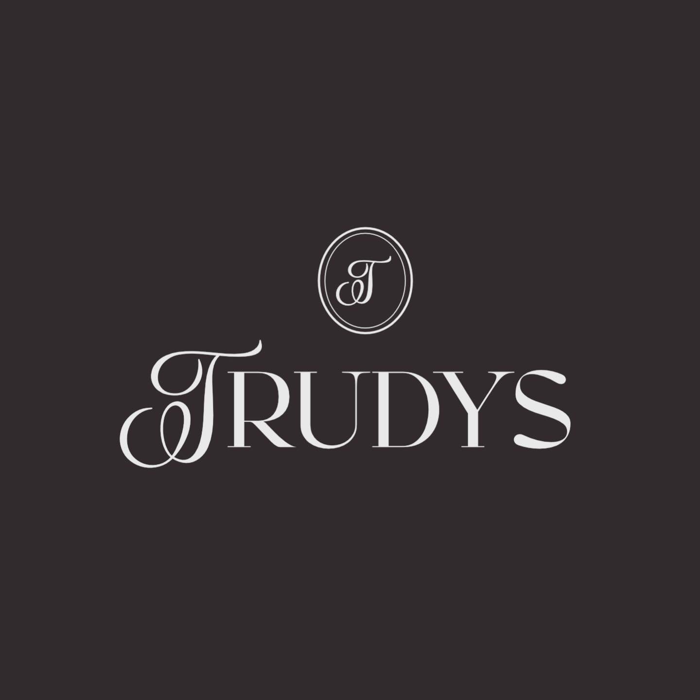 The wait is almost over! Next week, we're unveiling our fresh 2026 look, thank you to the talented @logosbylm for helping me bring it to life! I wanted a timeless design, and even though the pink is gone on the logo and website don't worry, our iconi