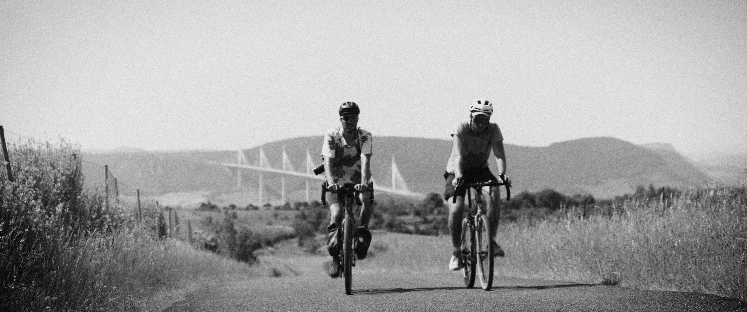 Tournage vélo Lot Aveyron Lozère, vidéo outdoor pour Échappée Vélo
