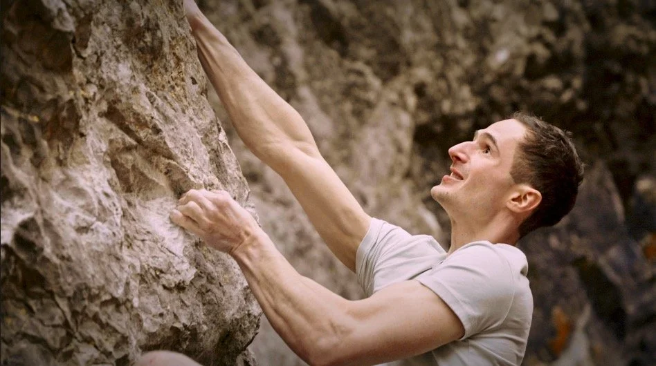 Tournage en cordiste avec Adam Ondra en paroi, République Tchèque, Grimper Magazine