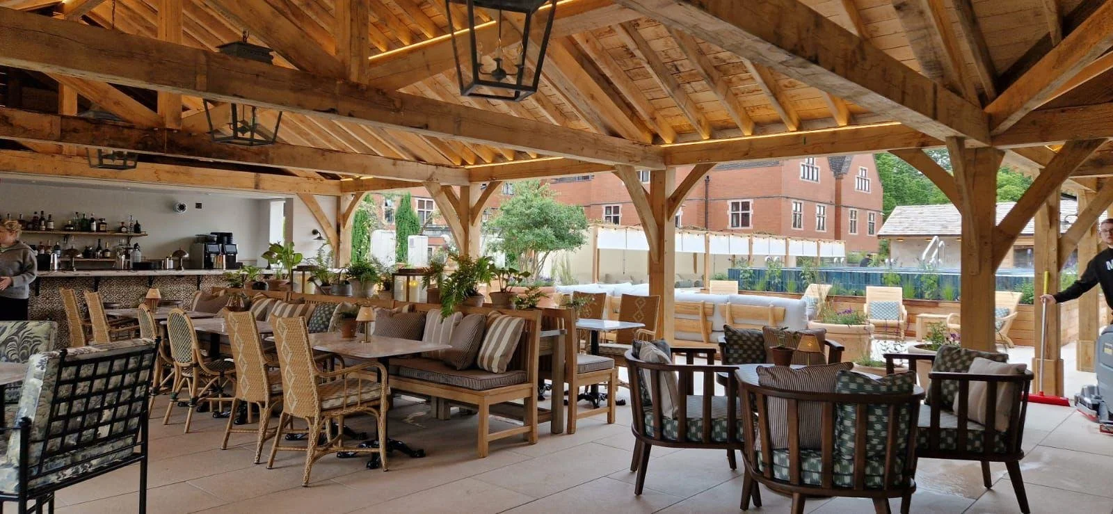 Bespoke Oak Structure