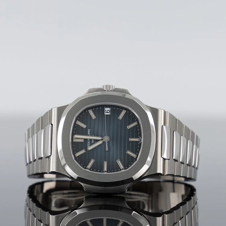 Patek Philippe 5711/1A-010 Nautilus 40mm Steel Blue Dial (Coming soon)